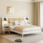 Lit Queen Size en Bois Massif avec 2 Tables de Chevet, Lampes Intégrées, Design Rotin et Bois, Blanc