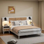 Lit Queen Size en Bois Massif avec 2 Tables de Chevet, Lampes Intégrées, Design Rotin et Bois, Blanc