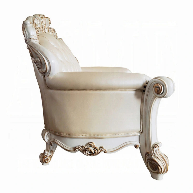 Causeuse Antoine, sculptée, similicuir couleur champagne, blanc perle 70 pouces