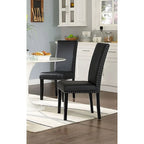 Chaise de salle à manger Parson noire avec garniture cloutée