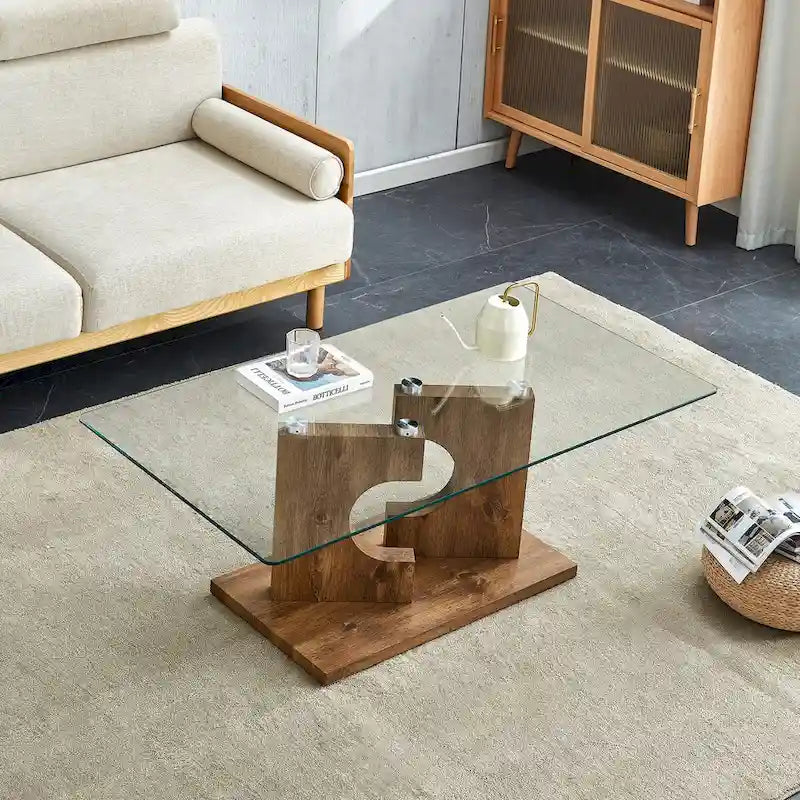 Une table basse rectangulaire moderne et tendance avec un plateau en verre trempé et des pieds en MDF blanc