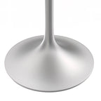 Table de salle à manger carrée avec plateau en résine marbrée blanche et base moderne en acier brossé pour cuisine